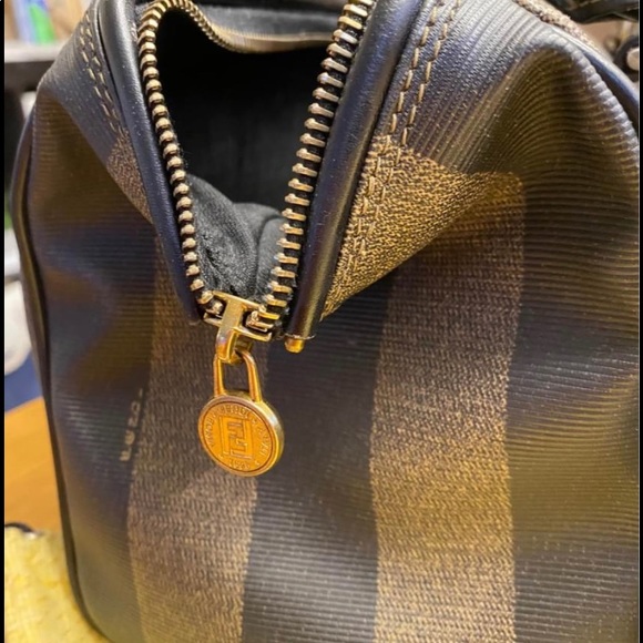 Fendi bag - Picture 4 of 4